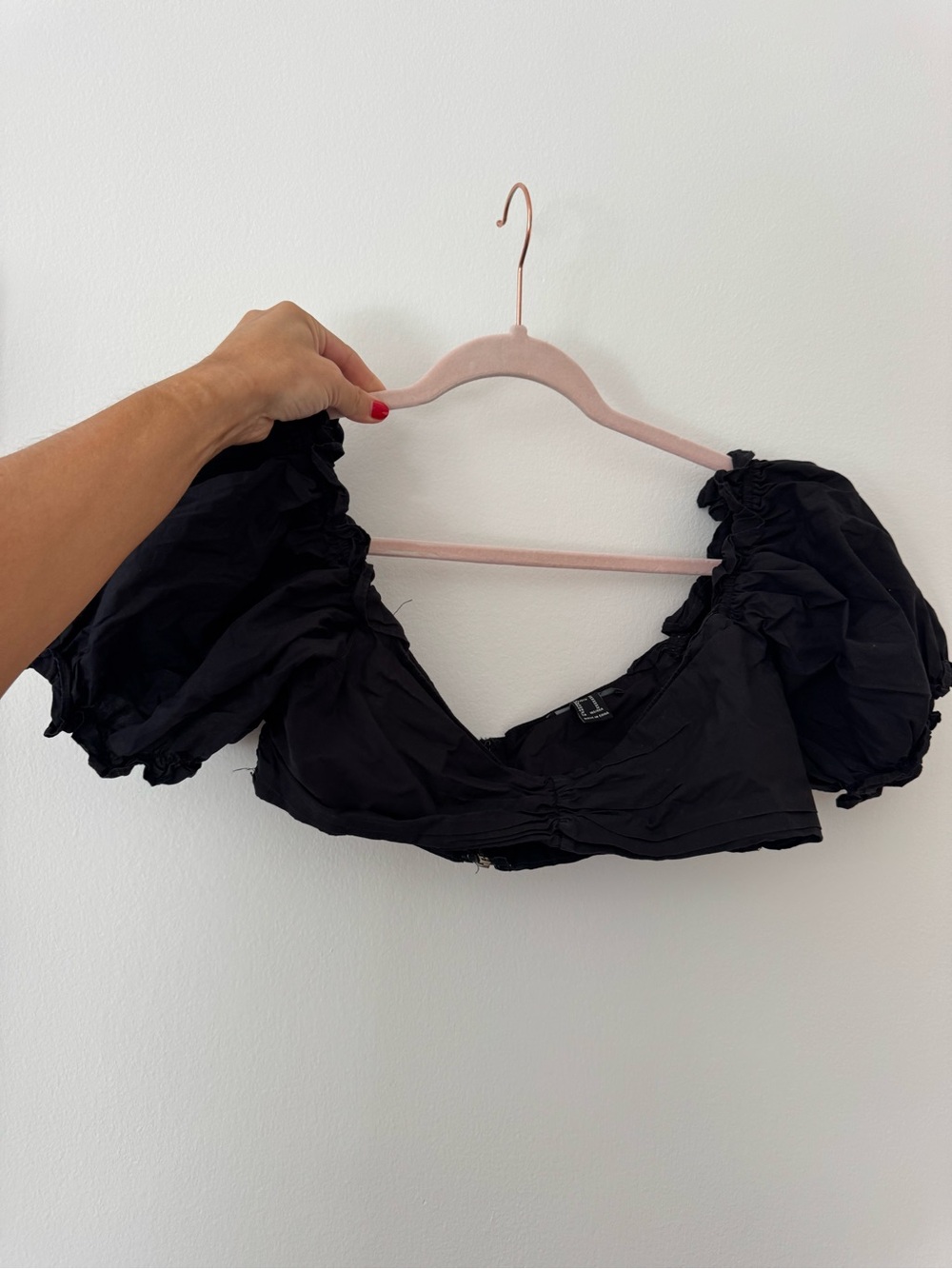 Forever 21 Black Puff Sleeve Crop Top